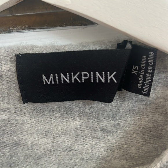 Mink Pink grey wool mock neck sweater. Size xs - Picture 3 of 7